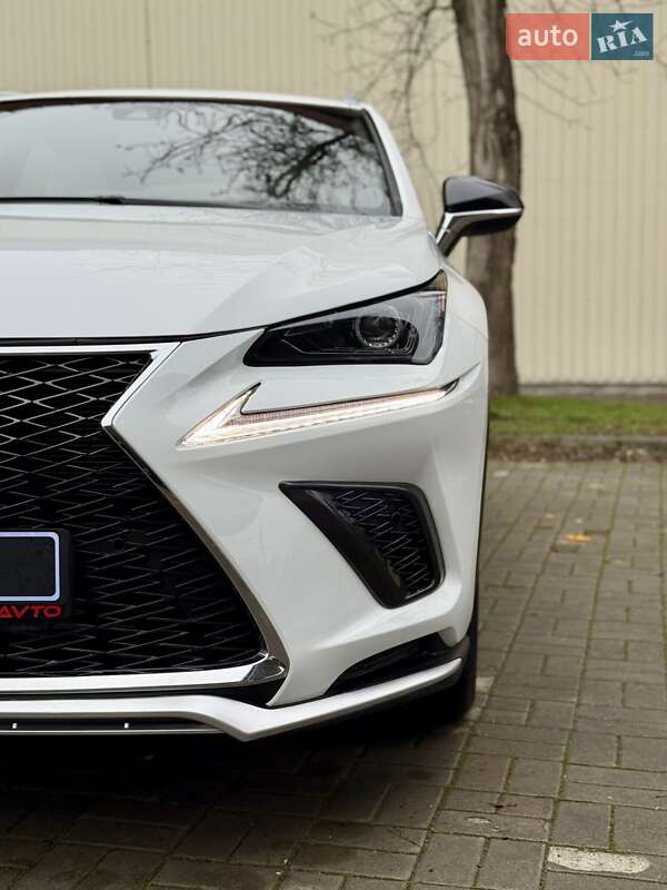 Позашляховик / Кросовер Lexus NX 2021 в Дніпрі