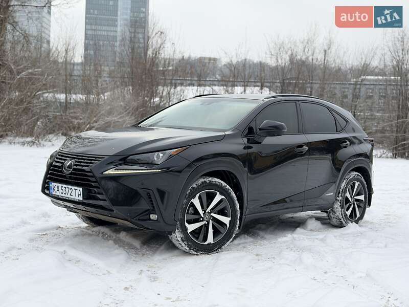 Внедорожник / Кроссовер Lexus NX 2017 в Киеве