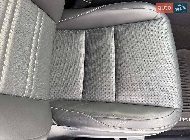 Внедорожник / Кроссовер Lexus NX 2017 в Киеве