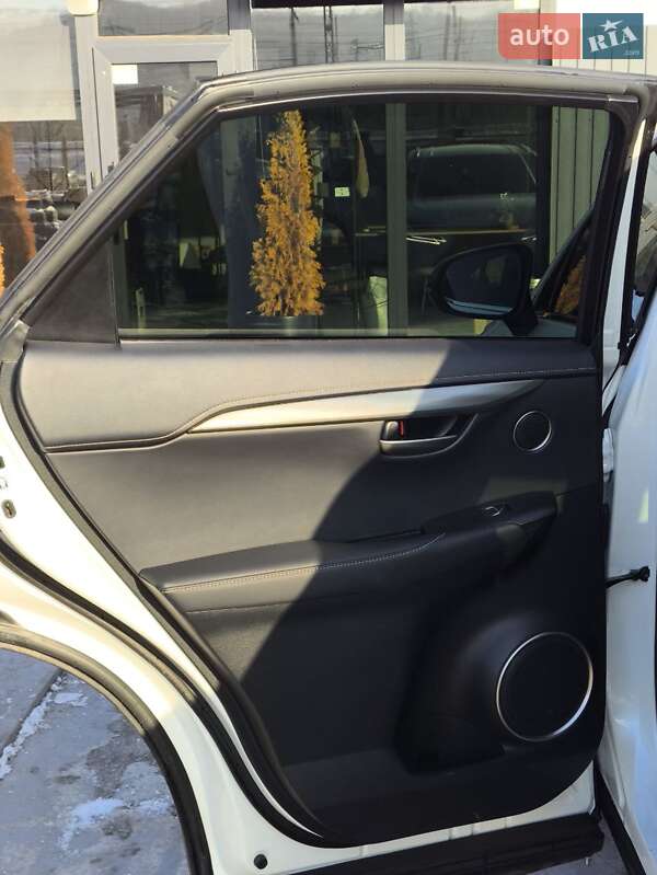 Внедорожник / Кроссовер Lexus NX 2020 в Киеве