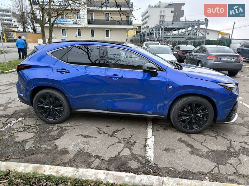 Внедорожник / Кроссовер Lexus NX 2021 в Измаиле
