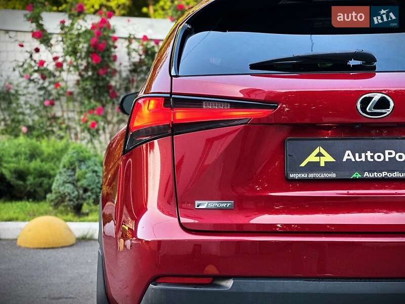 Внедорожник / Кроссовер Lexus NX 2017 в Киеве