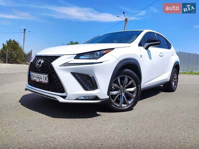 Внедорожник / Кроссовер Lexus NX 2016 в Одессе