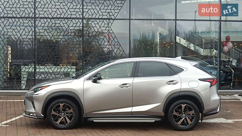 Внедорожник / Кроссовер Lexus NX 2020 в Киеве