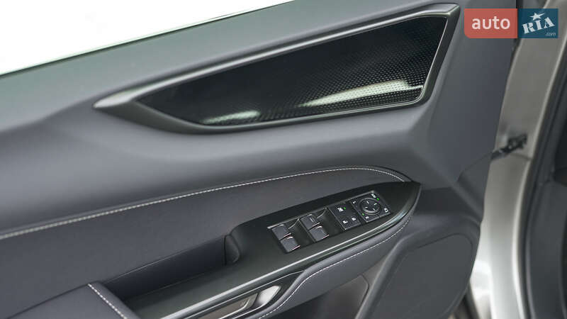 Позашляховик / Кросовер Lexus NX 2023 в Львові