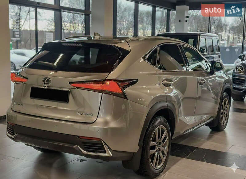Позашляховик / Кросовер Lexus NX 2019 в Ужгороді