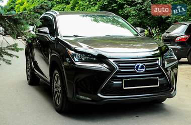 Внедорожник / Кроссовер Lexus NX 2015 в Краснограде