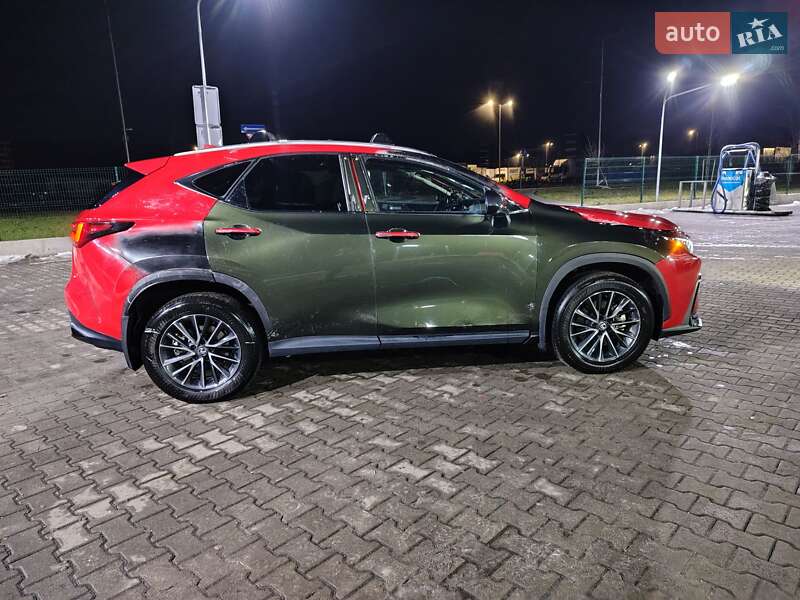 Внедорожник / Кроссовер Lexus NX 2023 в Киеве