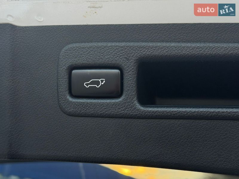 Внедорожник / Кроссовер Lexus NX 2016 в Одессе