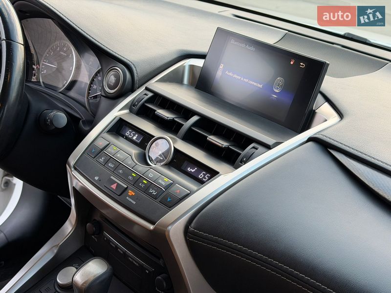 Внедорожник / Кроссовер Lexus NX 2016 в Одессе