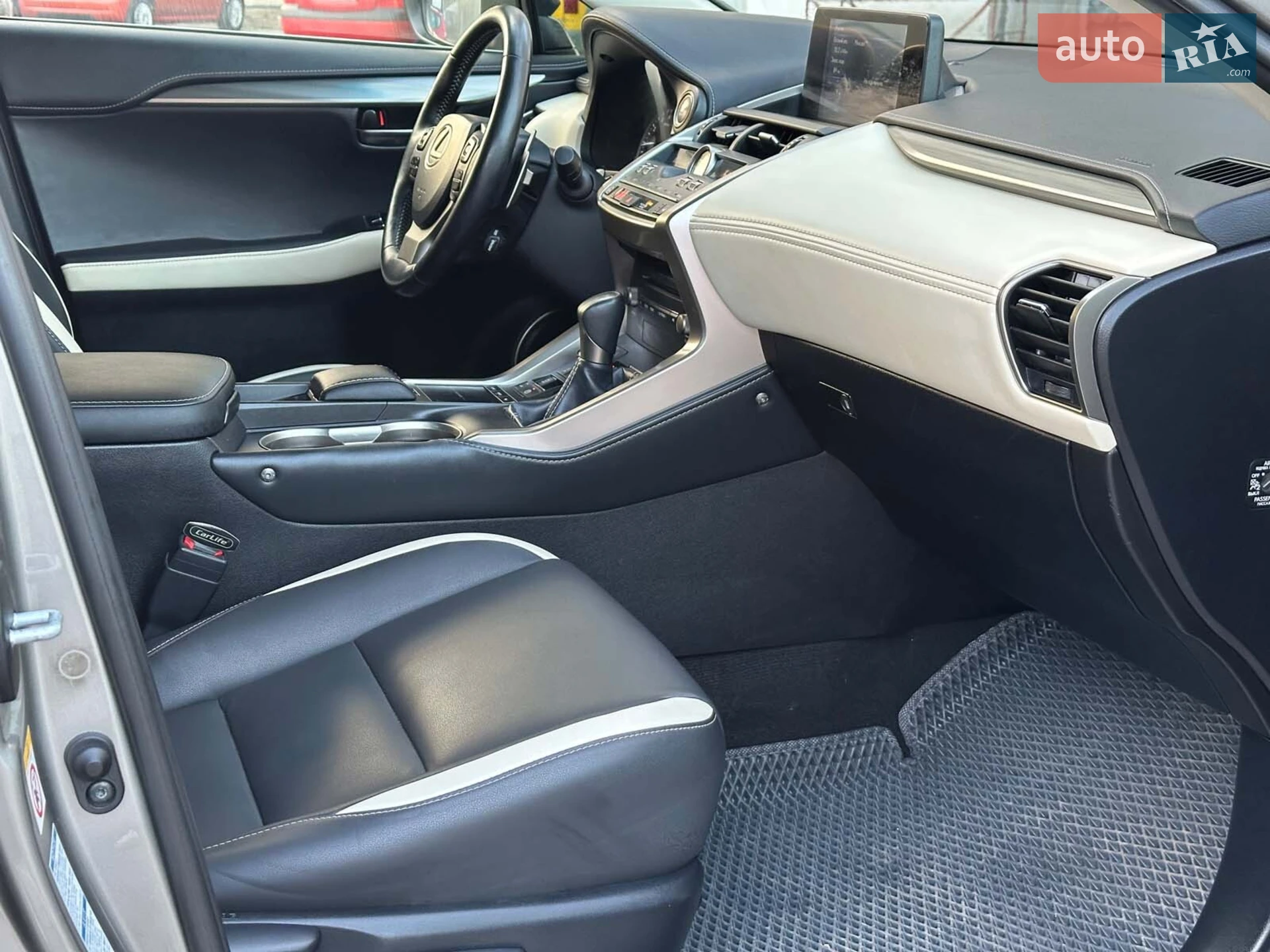 2019 Lexus NX - мініатюра 12
