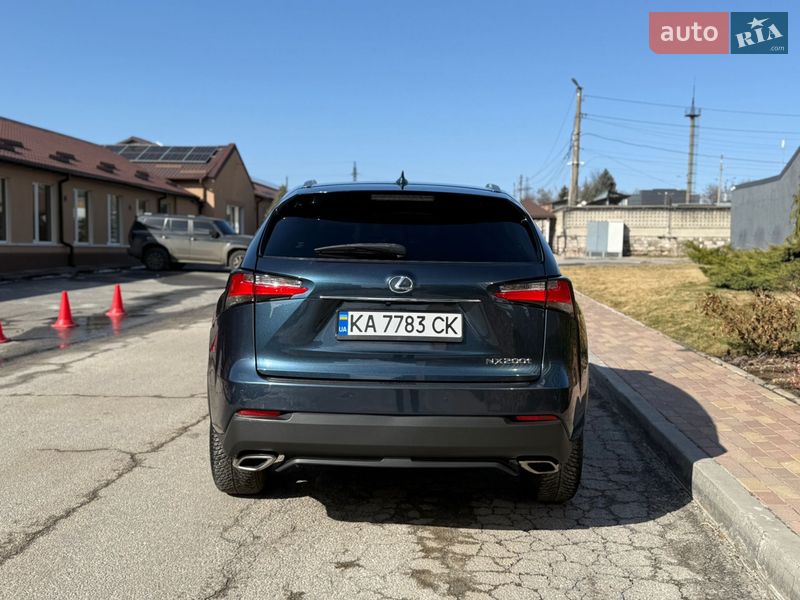 Позашляховик / Кросовер Lexus NX 2015 в Дніпрі