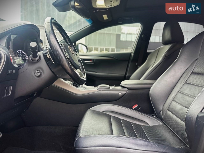 Внедорожник / Кроссовер Lexus NX 2017 в Киеве