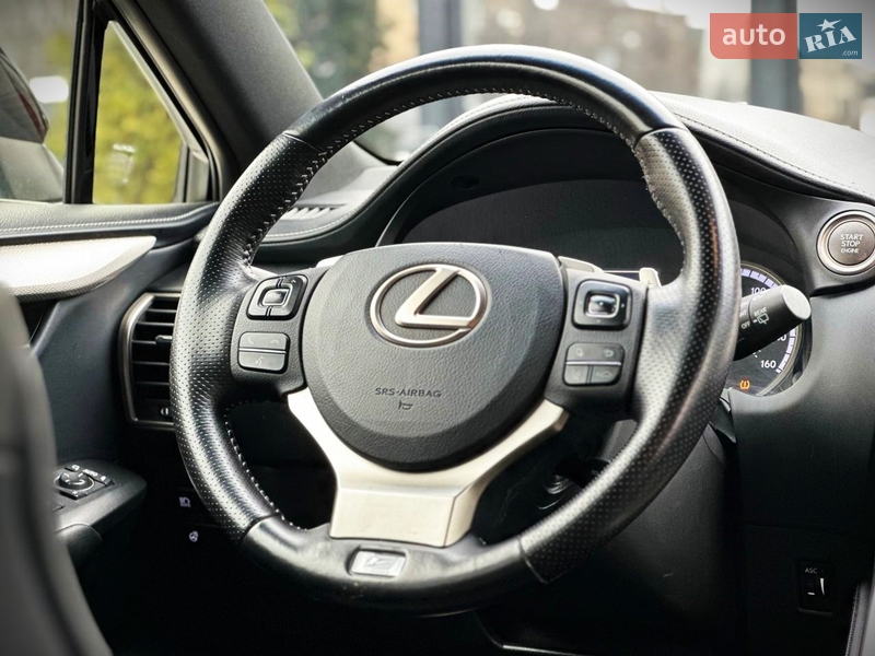 Внедорожник / Кроссовер Lexus NX 2017 в Киеве