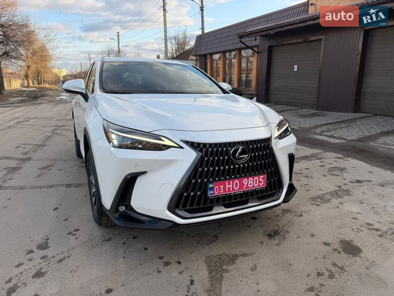 Позашляховик / Кросовер Lexus NX 2024 в Харкові