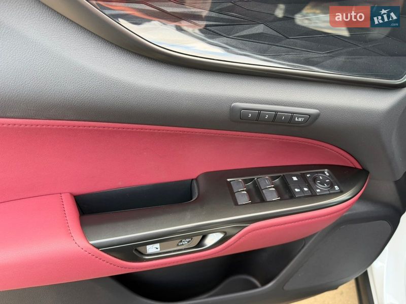 Позашляховик / Кросовер Lexus NX 2024 в Харкові