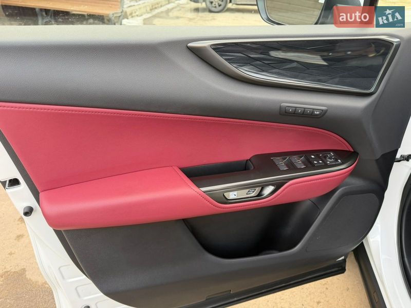 Позашляховик / Кросовер Lexus NX 2024 в Харкові