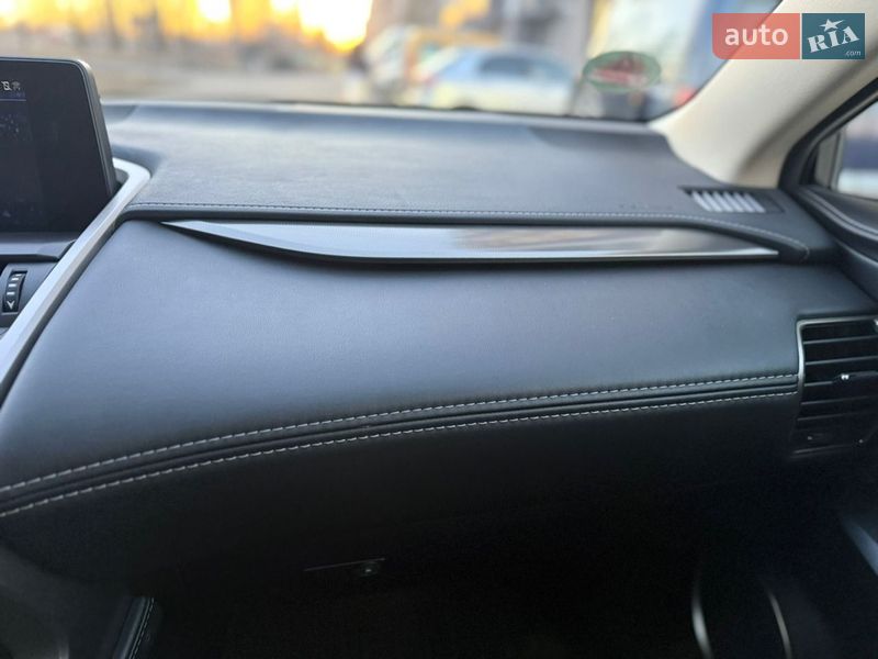 Внедорожник / Кроссовер Lexus NX 2021 в Киеве