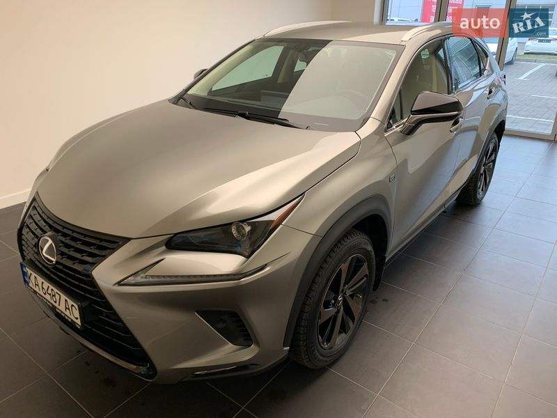 Lexus NX 2019