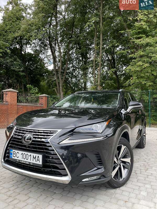 Внедорожник / Кроссовер Lexus NX 2017 в Львове