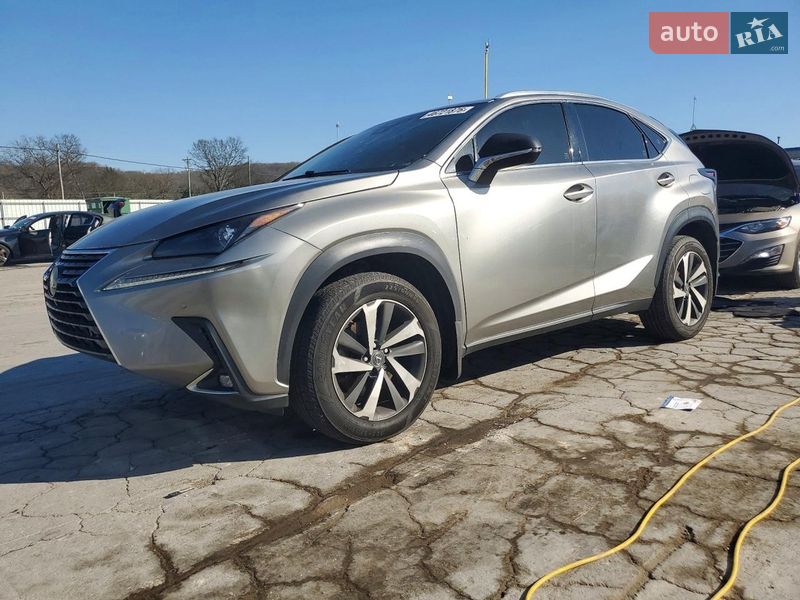 Внедорожник / Кроссовер Lexus NX 2018 в Одессе