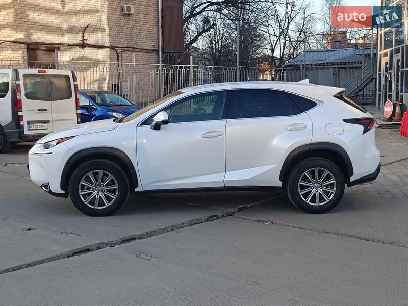 Позашляховик / Кросовер Lexus NX 2017 в Харкові