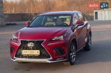 Внедорожник / Кроссовер Lexus NX 2016 в Коростене