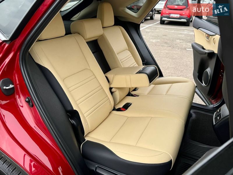 Внедорожник / Кроссовер Lexus NX 2020 в Киеве