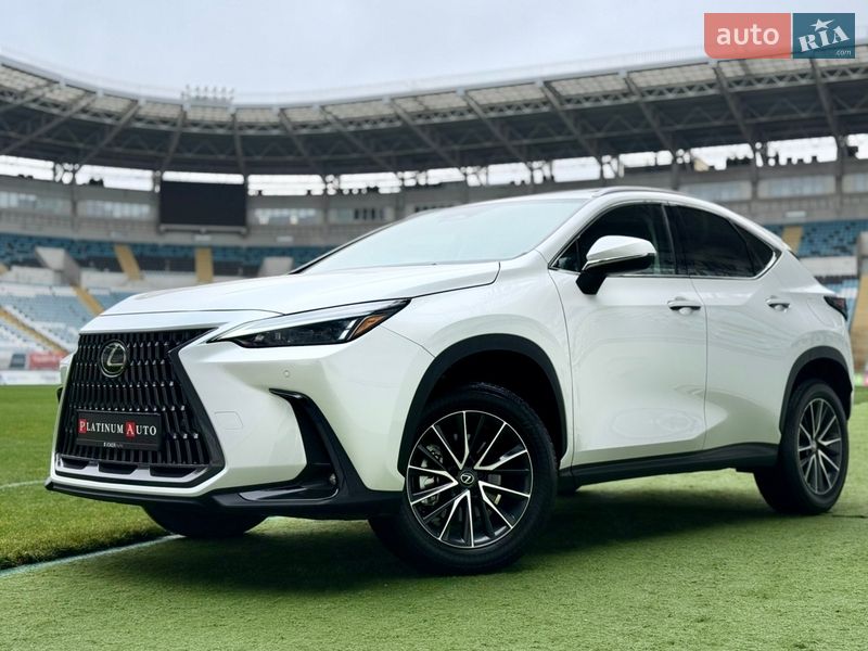 Lexus NX 2022