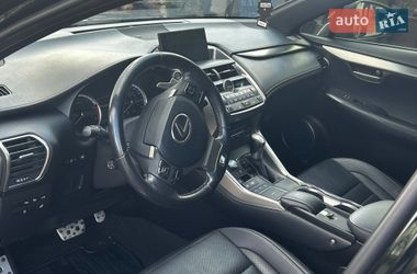Позашляховик / Кросовер Lexus NX 2016 в Первомайську