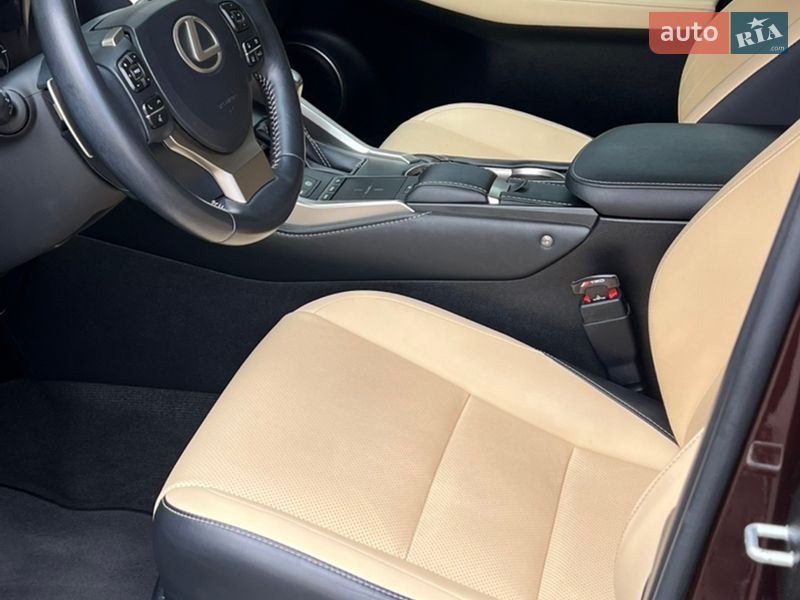 Позашляховик / Кросовер Lexus NX 2019 в Києві