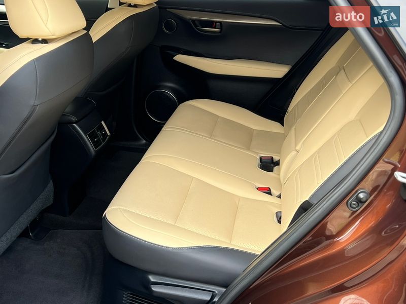 Позашляховик / Кросовер Lexus NX 2019 в Києві