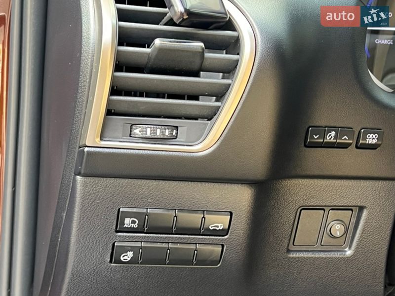 Позашляховик / Кросовер Lexus NX 2019 в Києві