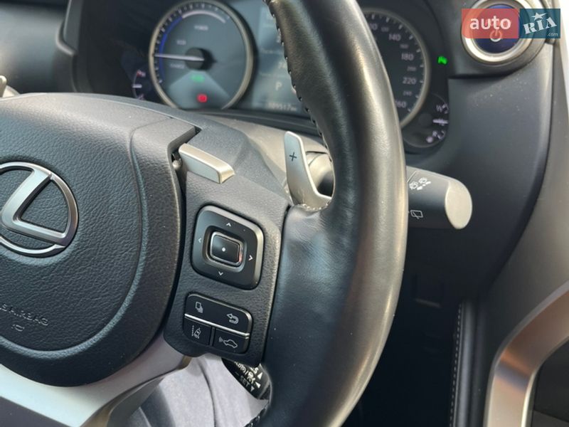 Позашляховик / Кросовер Lexus NX 2020 в Києві