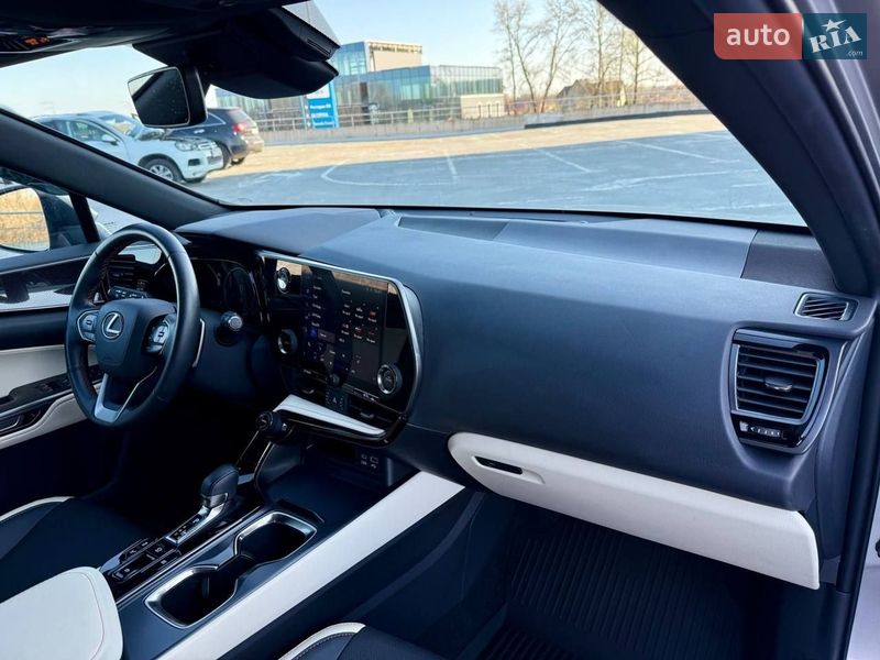 Позашляховик / Кросовер Lexus NX 2023 в Києві фото 41 Позашляховик / Кросовер Lexus NX 2023 в Києві