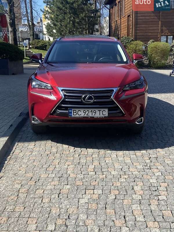 Lexus NX 2014