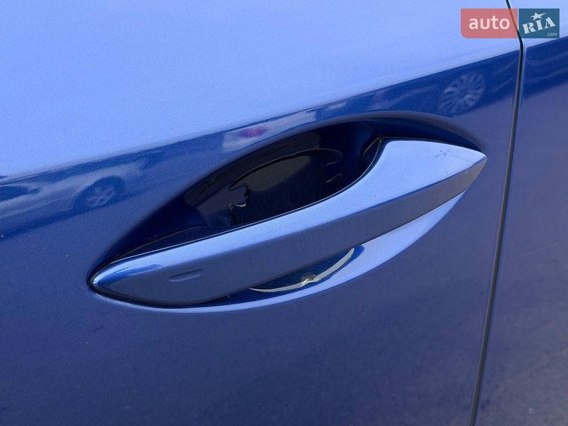 Позашляховик / Кросовер Lexus NX 2015 в Кривому Розі