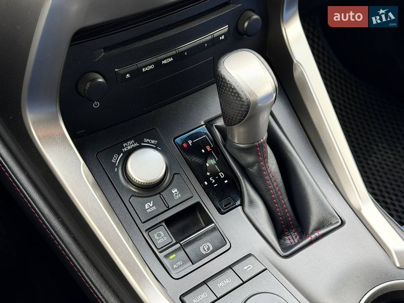 Позашляховик / Кросовер Lexus NX 2015 в Кривому Розі