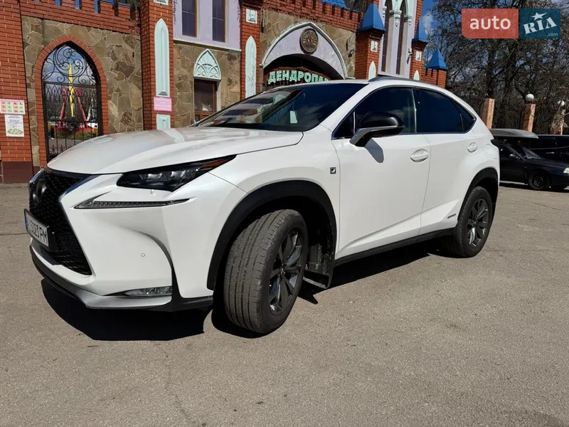 Lexus NX 2015