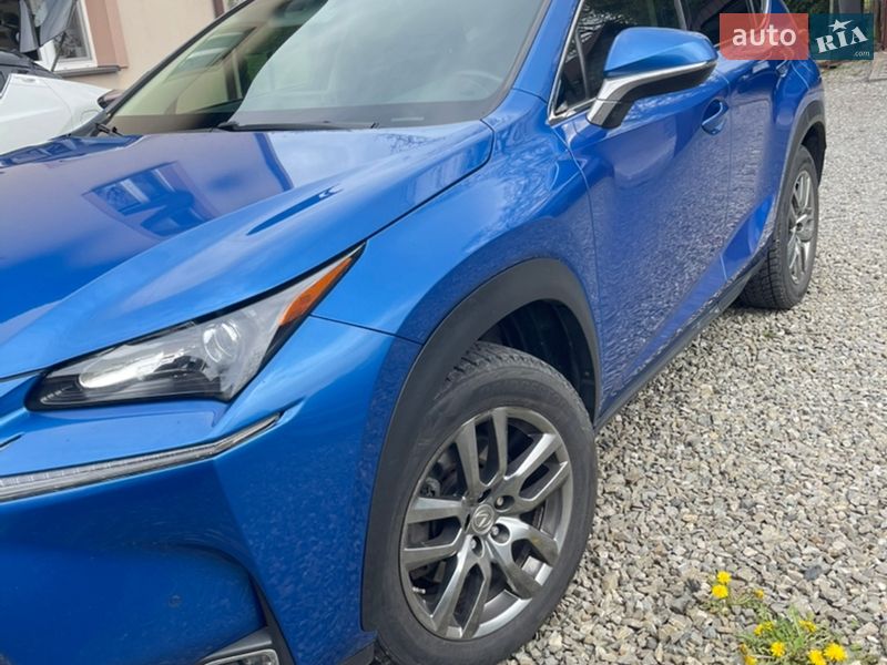 Внедорожник / Кроссовер Lexus NX 2015 в Киеве