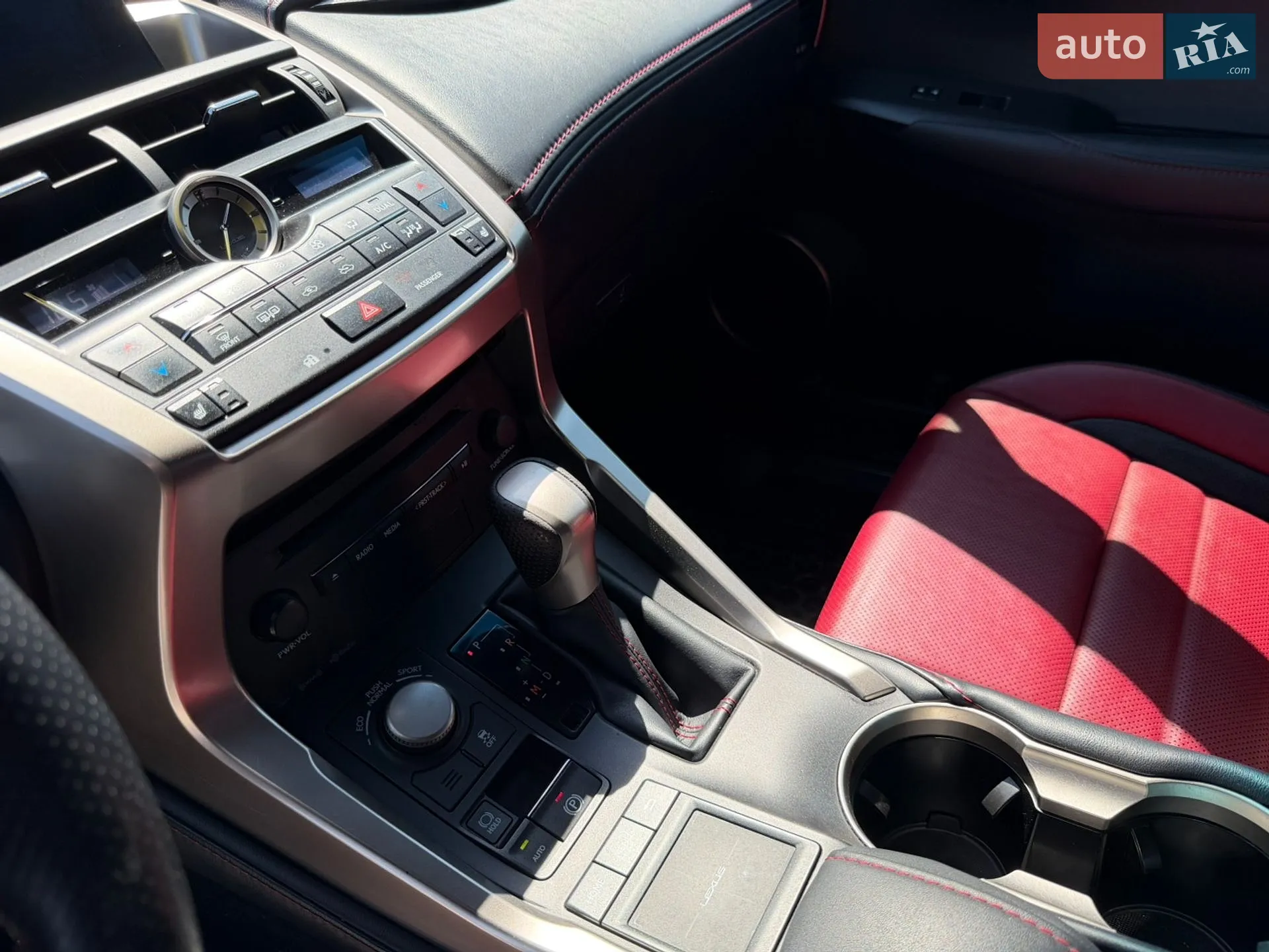 2015 Lexus NX - мініатюра 28