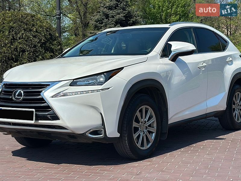 Внедорожник / Кроссовер Lexus NX 2017 в Днепре
