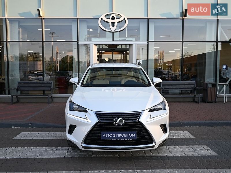 Внедорожник / Кроссовер Lexus NX 2018 в Киеве
