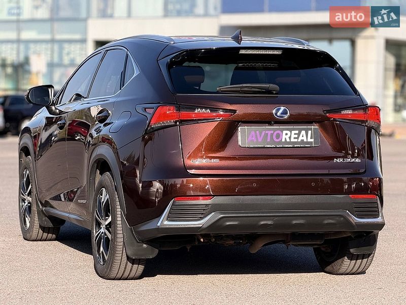 Внедорожник / Кроссовер Lexus NX 2017 в Кривом Роге