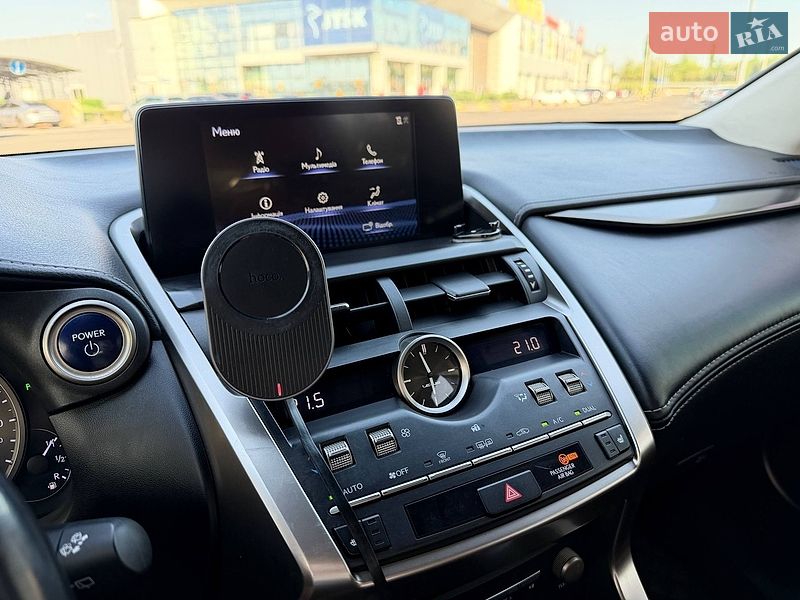 Внедорожник / Кроссовер Lexus NX 2017 в Кривом Роге