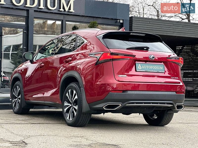 Внедорожник / Кроссовер Lexus NX 2017 в Киеве