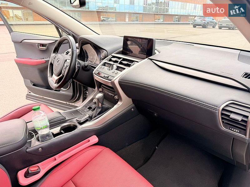 Внедорожник / Кроссовер Lexus NX 2020 в Киеве