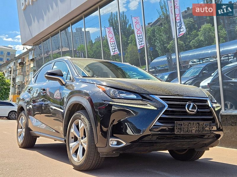 Lexus NX 2017
