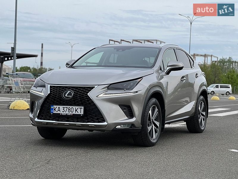 Внедорожник / Кроссовер Lexus NX 2017 в Киеве
