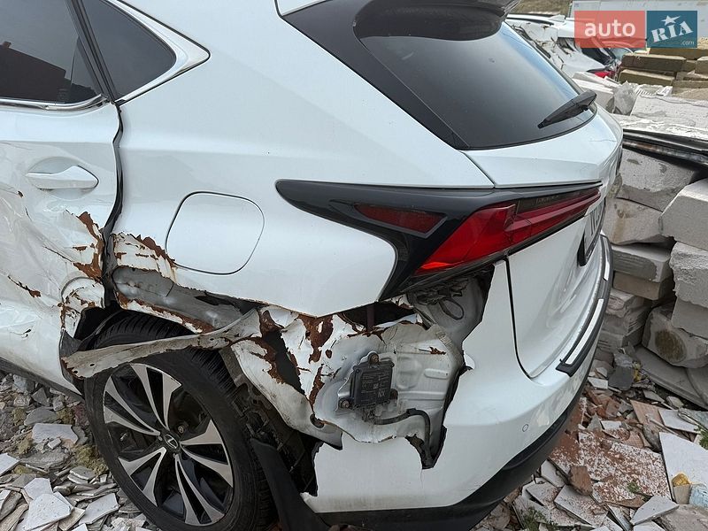 Внедорожник / Кроссовер Lexus NX 2018 в Киеве